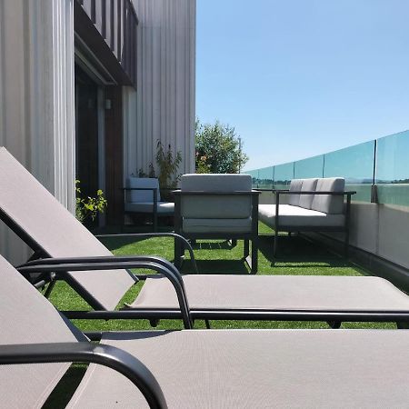 Preciosa Habitacionsuite En Atico Con Terraza II Сантьяго-де-Компостела Экстерьер фото